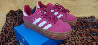 Zapatillas rosas. 37.5.