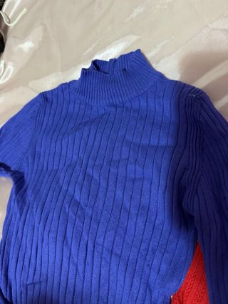 Lote 2 jerseys cuello alto y redondo