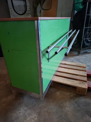 Mostrador de cobro acero inoxidable con ruedas