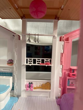 Barbie Supercasa con Accesorios