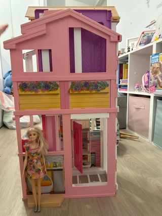 Barbie Supercasa con Accesorios