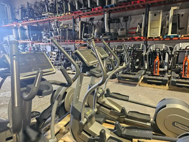 Elíptica Technogym Synchro 700