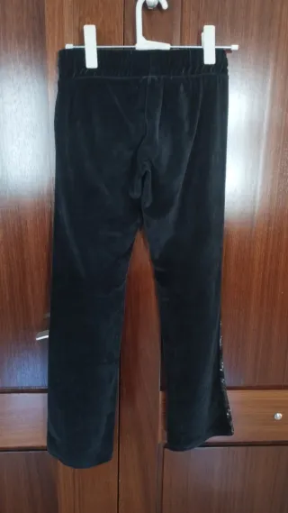 Pantalón chándal Zara negro lentejuelas