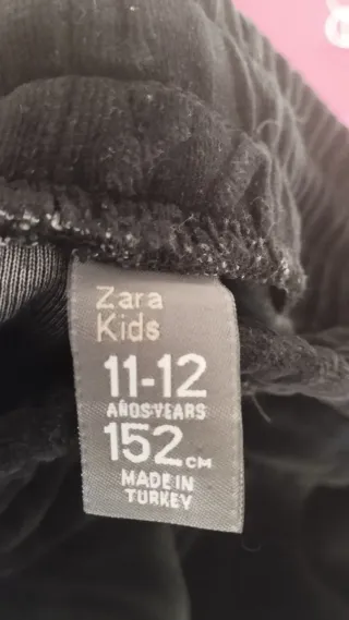 Pantalón chándal Zara negro lentejuelas