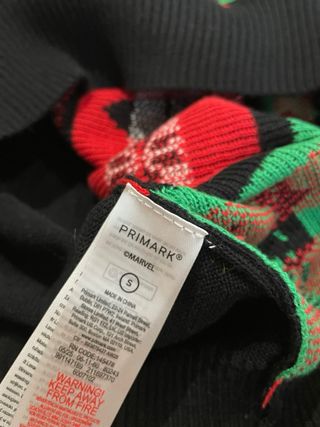 Jersey Navideño Marvel Deadpool Talla S * SOLO ENV