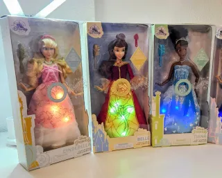 3 Muñecas Disney Princesas con Luz y musicales