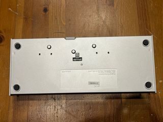 Roland TB-03 Bass Line. Muy poco uso. Como nueva.