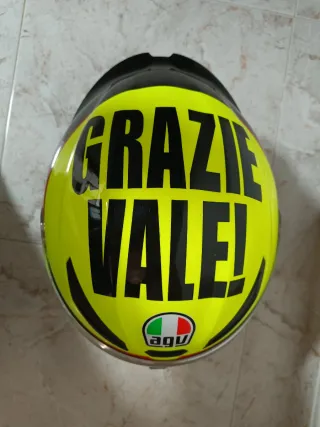 Casco Valentino 46 AGV.