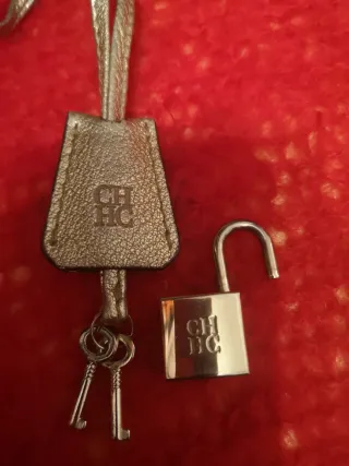 Candado y Llaves CH Carolina Herrera Dorado