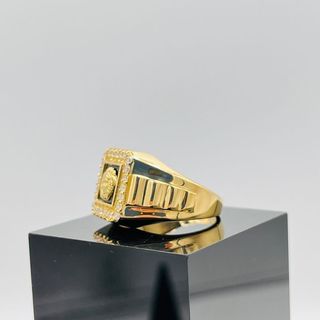 SELLO MEDUSA CUADRADO 18K