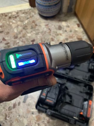 Trapano Avvitatore Black+Decker Autosense