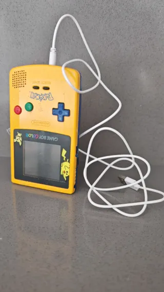 ⭐Game Boy Color Pikachu Edición Especial IPS⭐