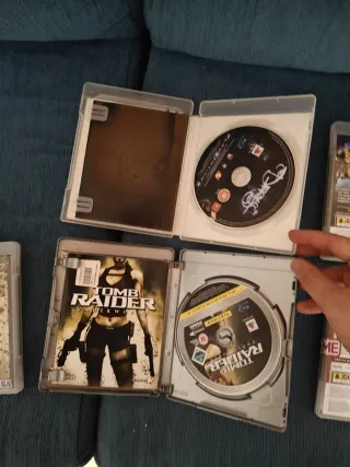 Confezione 8 Giochi PS3: Red Dead, Tomb Raider, Hitman..