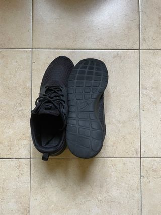 Nike nere unisex EUR42 running moda streetwear top