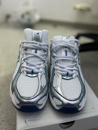 New Balance 740 Azul/Blanco