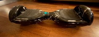 Hoverboard Negro con rayos y kart SmartGyro