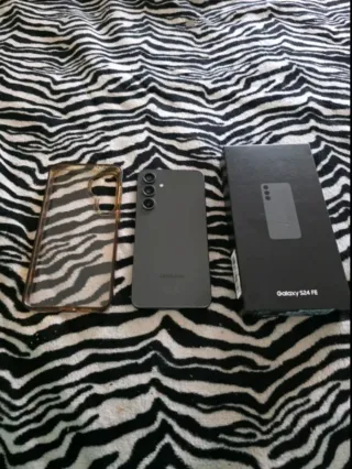 Samsung Galaxy S24 FE