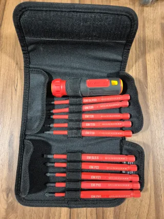 Destornillador Milwaukee 1000V Aislado