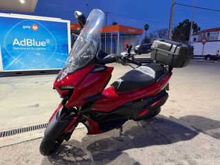 Moto scooter ZONTES 125M en buen estado!!