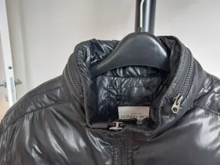 Giubbotto uomo nero lucido