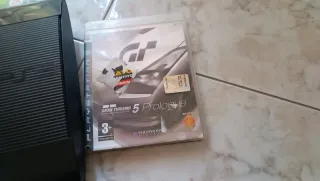 PlayStation 3 Super Slim 500GBhen