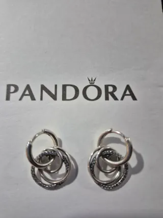 Pendientes Pandora Aros entrelazados de Plata ley
