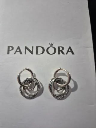 Pendientes Pandora Aros entrelazados de Plata ley