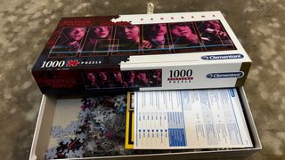 Puzzle Stranger Things 1000 piezas Clementoni