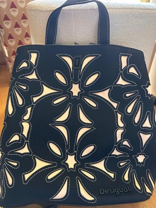 Bolso Desigual Negro y Beige