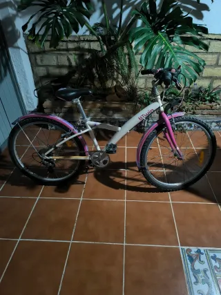Bicicleta BTWIN Niña Rosa y Blanca