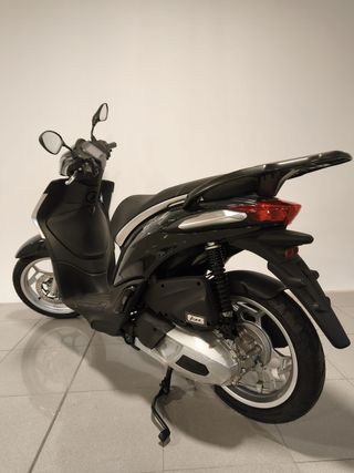 Piaggio Liberty 125cc Negra