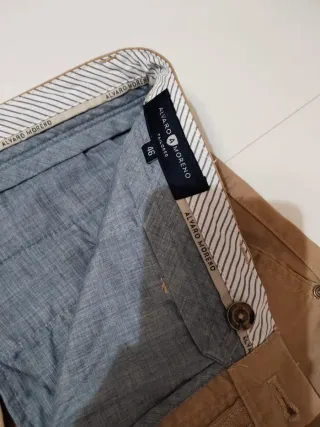 Pantalón Álvaro Moreno Talla 46 Beige Color Camel