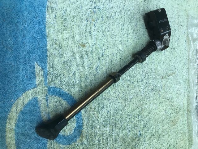 Pata de cabra para bicicleta