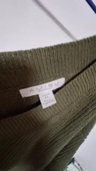 Jersey verde pico delantero y trasero