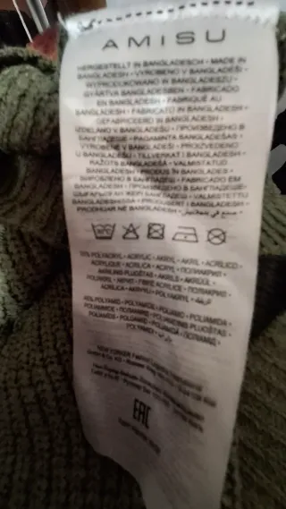 Jersey verde pico delantero y trasero