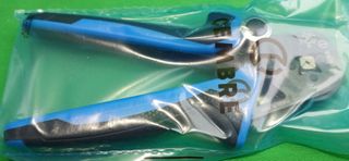 Alicates Cembre ZKE616N para terminales