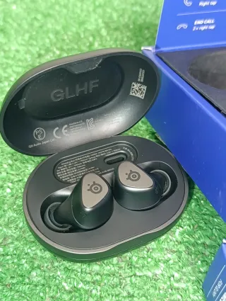 SteelSeries Arctis Gamebuds