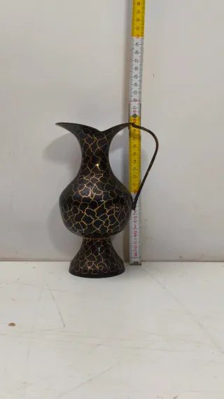 Anfora in Ottone Decorata