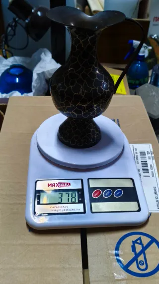 Anfora in Ottone Decorata