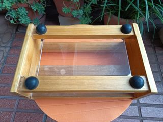 Soporte de madera para HI-FI de escritorio -  DIY