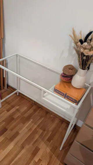 Tocador blanco con cristal