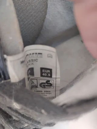 Patines Clásicos Negros Años 70