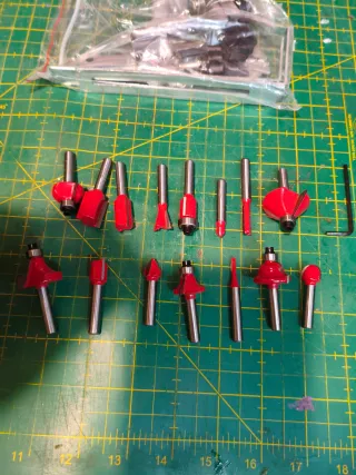 Mini fresadora eléctrica 800W + accesorios