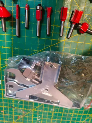 Mini fresadora eléctrica 800W + accesorios