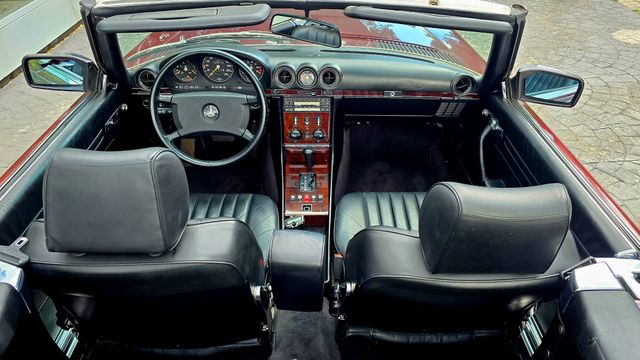 Mercedes-Benz  500SL R107  1986 Unidad Excepcional