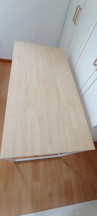 Escritorio madera y metal