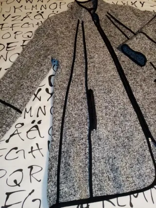 Abrigo gris jaspeado corte evasé Talla XL