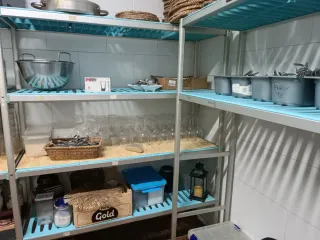 Estantería Polietileno y Aluminio