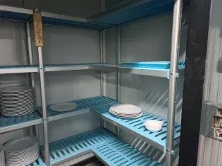 Estantería Polietileno y Aluminio