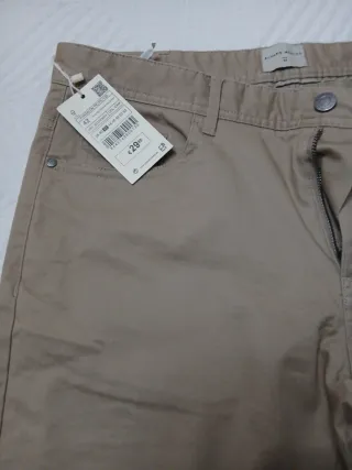Pantalón chino ÁLVARO MORENO Talla 42.